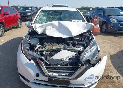 2018 Nissan Versa Note Sv z USA, uszkodzony, nr VIN 3N1CE2CP2JL364642